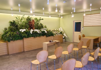 創業40年以上の丁寧で安⼼できるペット供養の専⾨施設